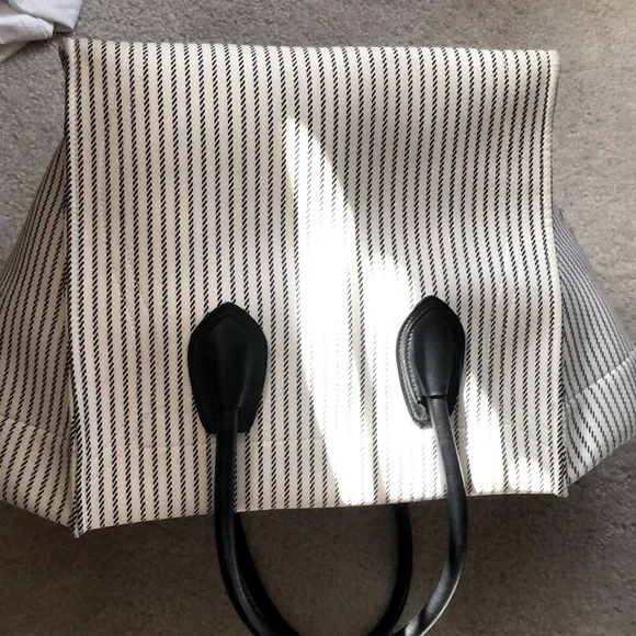 ⭐️Authentic Rare Celine Phantom luggage tote ✨… - Picture 9 of 15